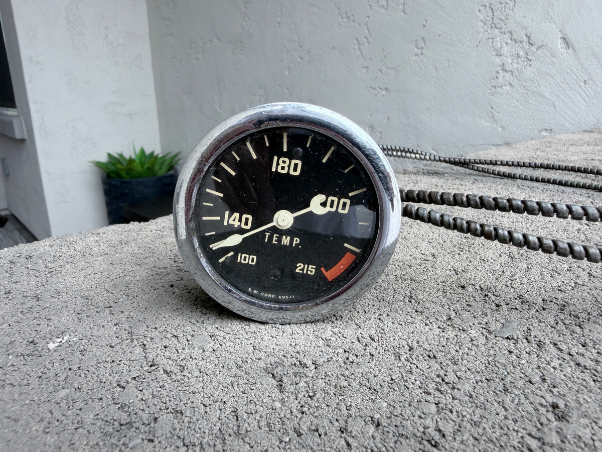 Vintage Stewart Warner 69521 Crescent Moon Water Temperature Gauge – 1930s Hot Rod